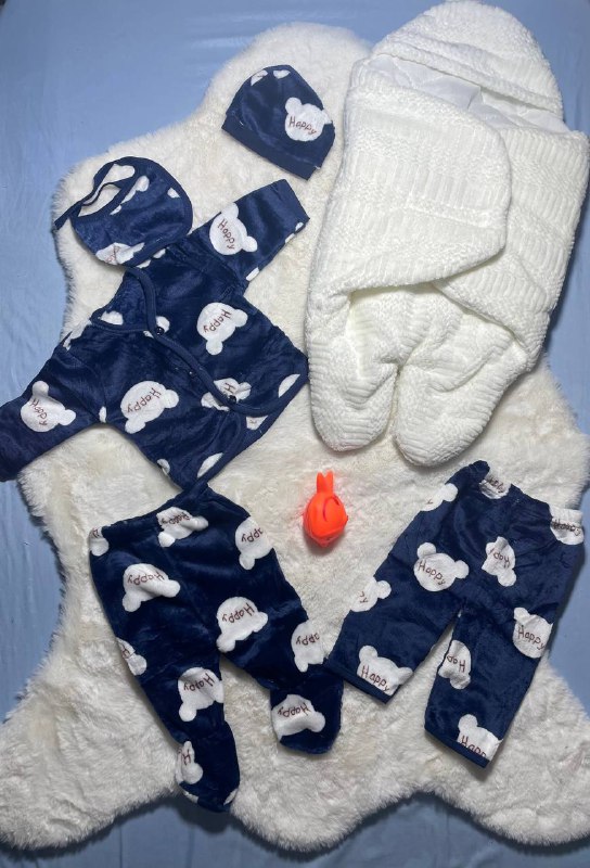 بكج بطانية مع قرونيار 5 قطع + هدية مجانية - الصورة 2